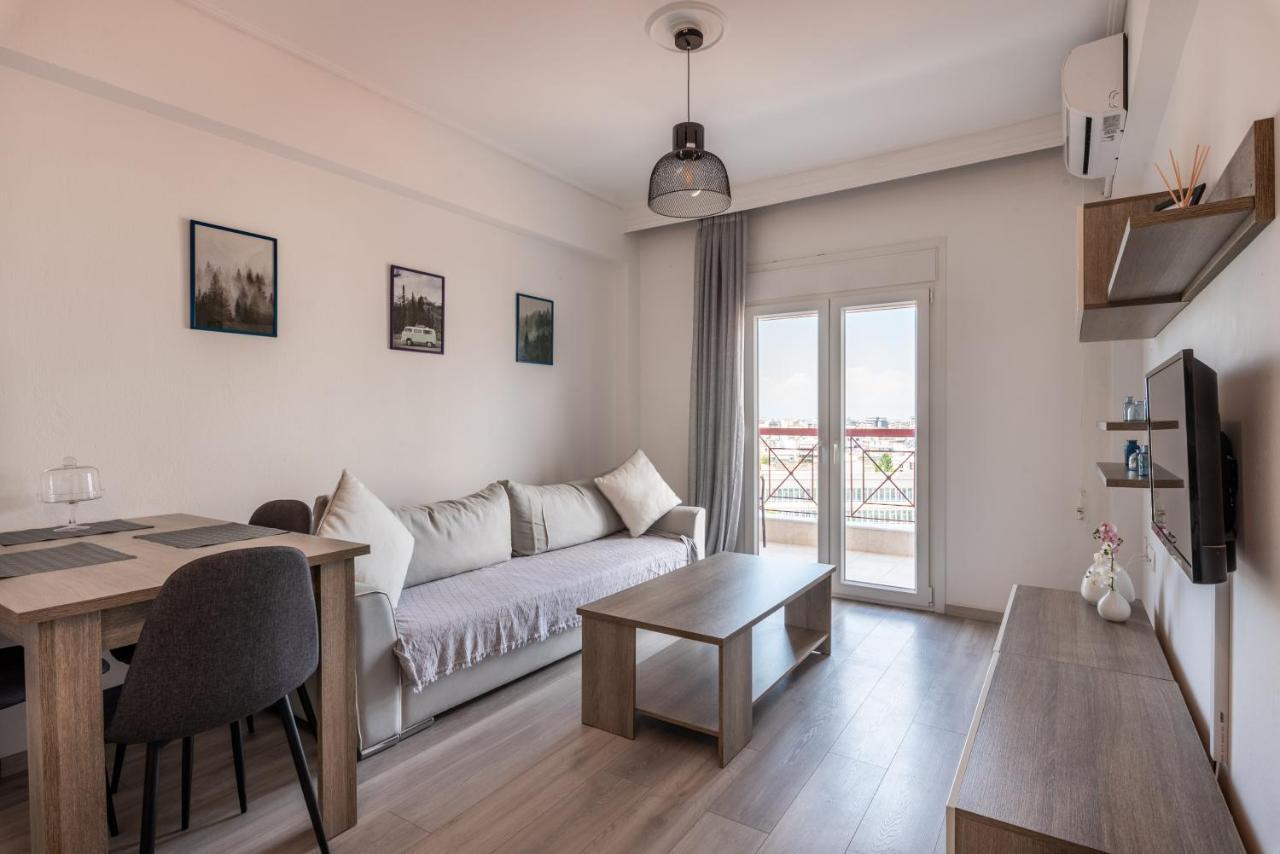 Minimalist Apartments W/ View Thessaloniki Exterior photo