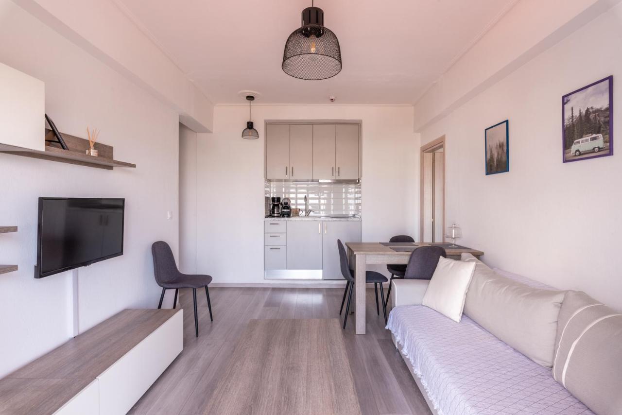 Minimalist Apartments W/ View Thessaloniki Exterior photo