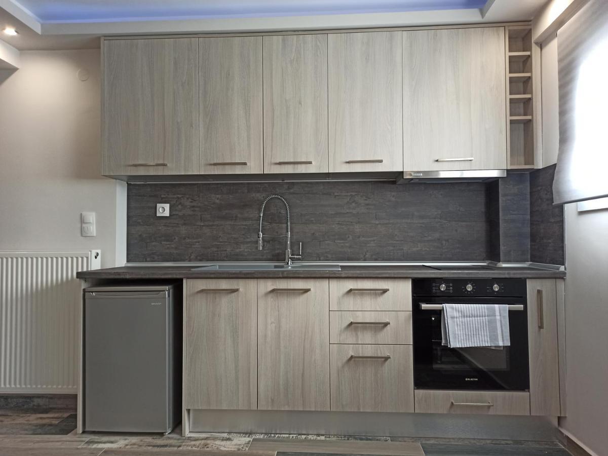 Minimalist Apartments W/ View Thessaloniki Exterior photo