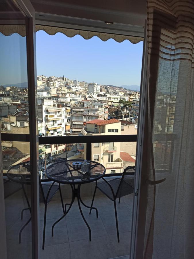 Minimalist Apartments W/ View Thessaloniki Exterior photo