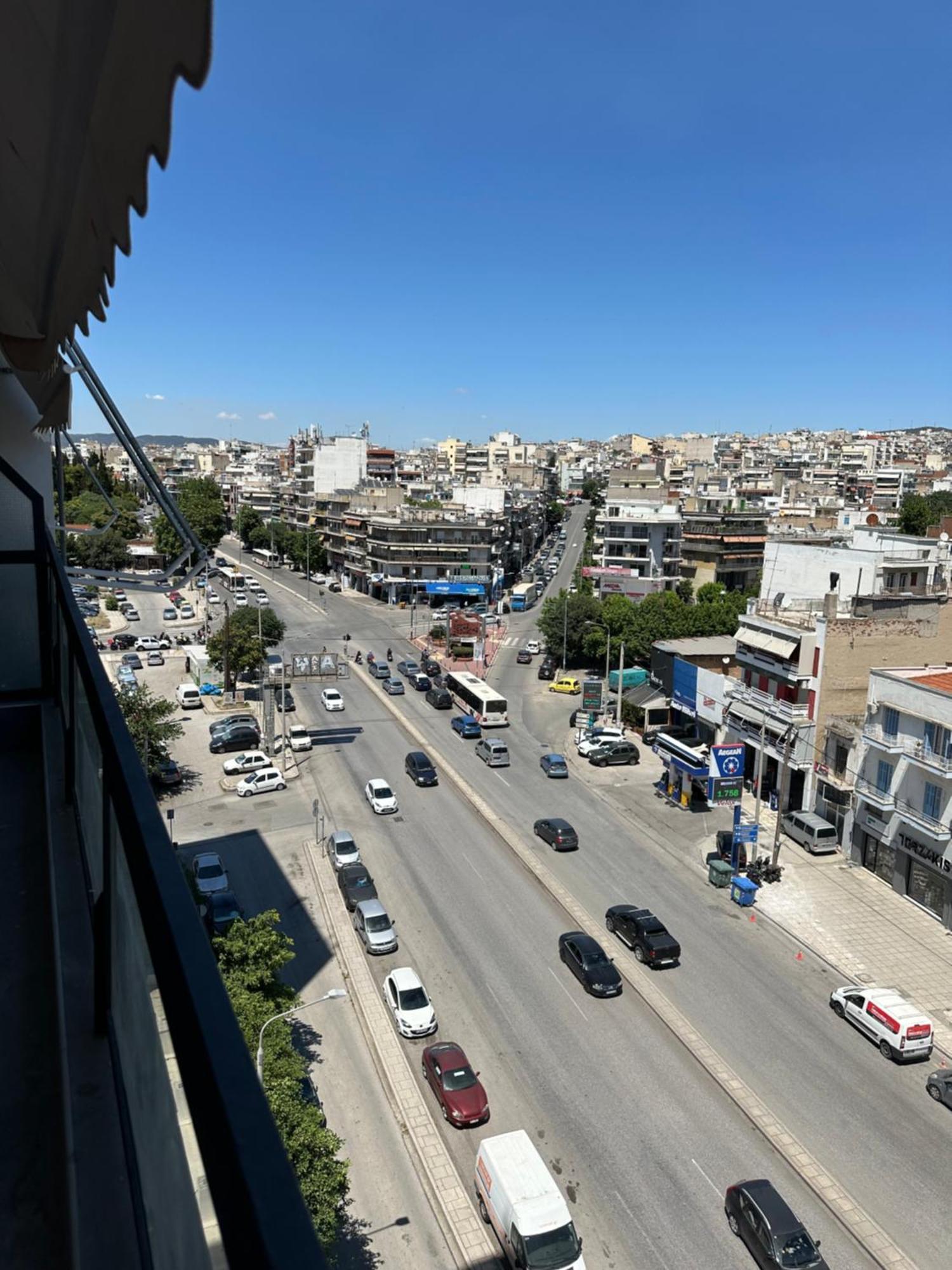 Minimalist Apartments W/ View Thessaloniki Exterior photo
